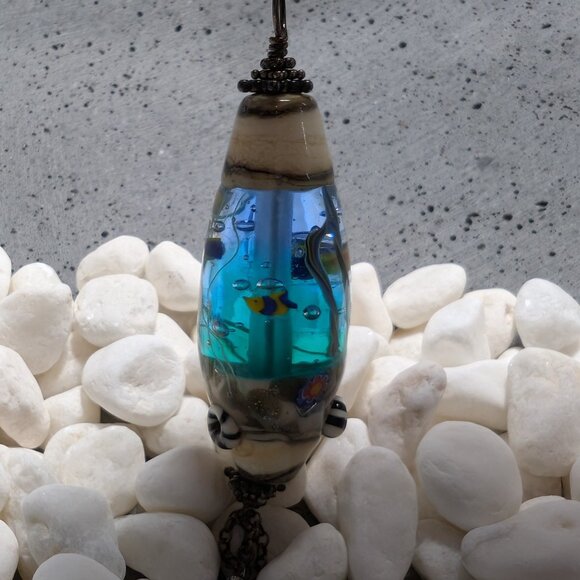 Vintage 90s Handmade Glass Lampwork Bead - Murano Glass - Fish Aquarium - Picture 4 of 6